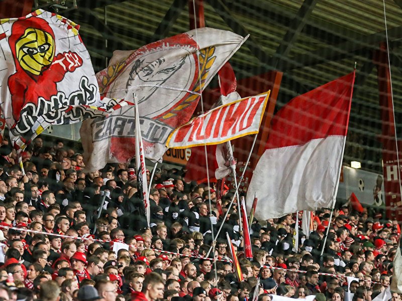 Union gegen Hertha: Berliner Derby mit vollen Zuschauerrängen