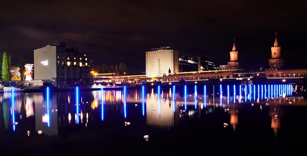 Lichtinstallation: Was hier jetzt ist, was hier einst war