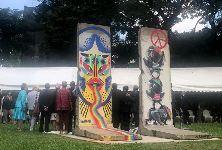 Originalteile von Berliner Mauer in Bangkok enthüllt