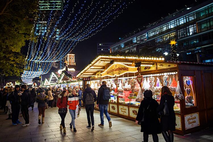Weihnachtsmarkt an der Gedächtniskirche (3)