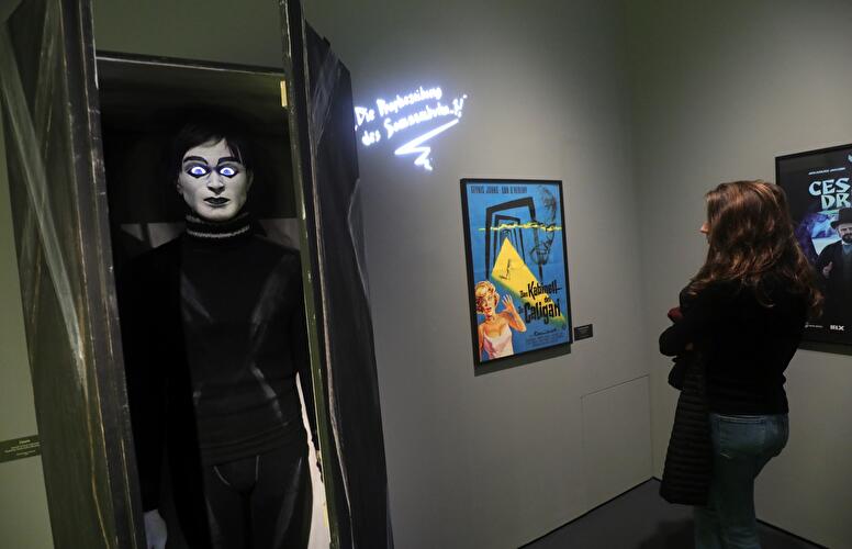 Du musst Caligari werden! - Das virtuelle Kabinett (2)