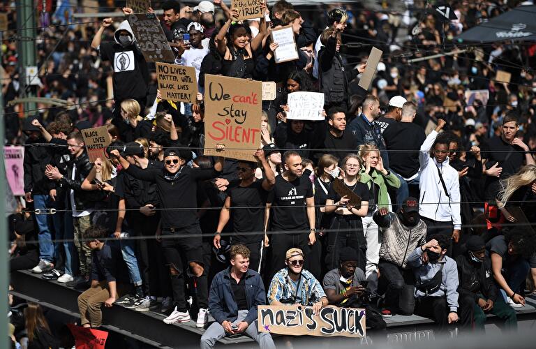 Demonstration gegen Rassismus am Alexanderplatz (8)