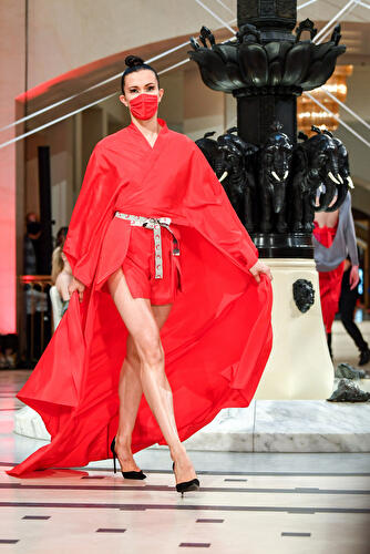 Anja Gockel Fashion Show im Adlon (1)