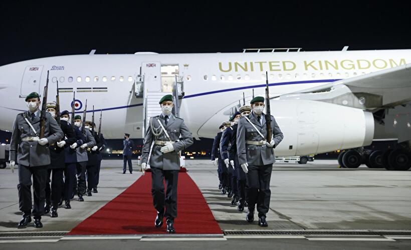 Prinz Charles und Camilla besuchen Berlin (2)
