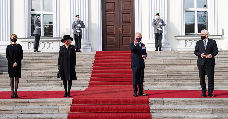 Prinz Charles und Camilla besuchen Berlin (2)