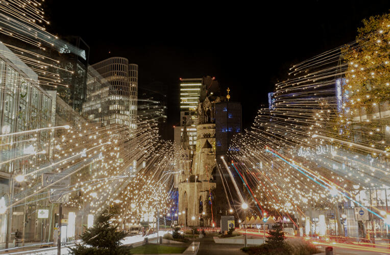 Weihnachtsbeleuchtung am Ku'damm 2020 (2)