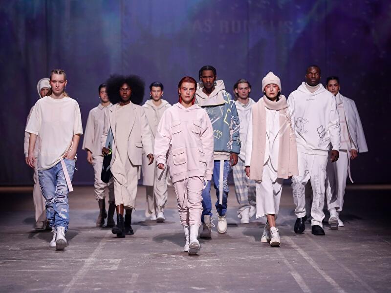 Fashion Week 2021 - Elias Rumelis