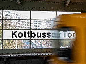 Bauarbeiten zwischen Kottbusser Tor und Warschauer StraÃŸe