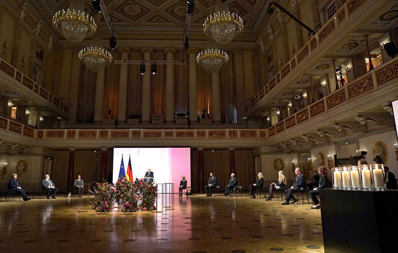 Coronavirus - Zentrales Gedenken für die Verstorbenen (3)