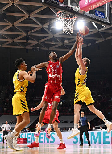 FC Bayern München - Alba Berlin (4)
