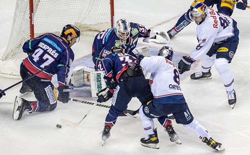 Eisbären Berlin - EHC Red Bull München (11)