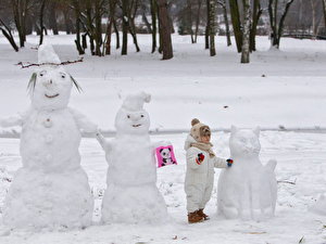 Kinder im Schnee (1)