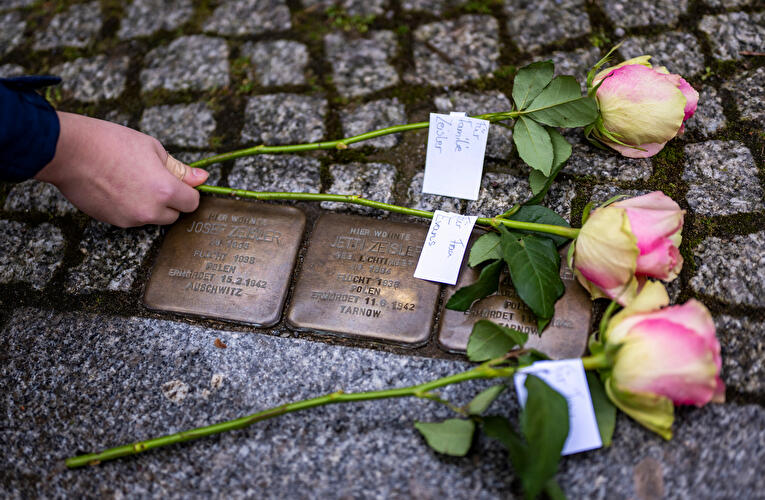 Holocaust-Gedenkprojekt an Grundschule (2)