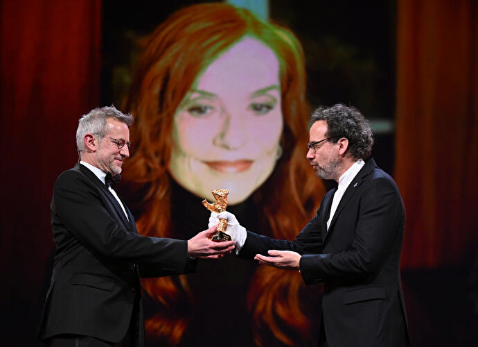 Goldener Ehrenbär für Isabelle Huppert (1)
