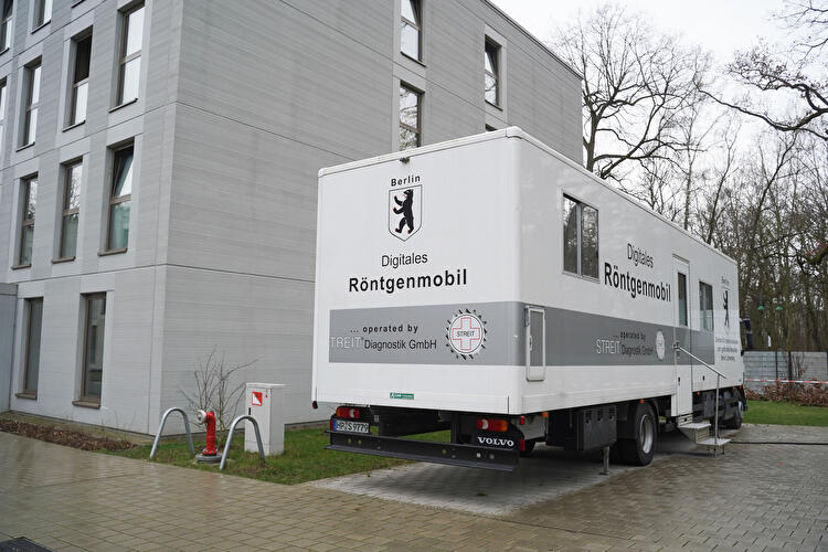 Ankunftszentrum Berlin (3)