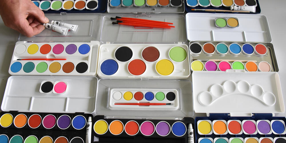 Family firm in Saxony makes children's paint sets