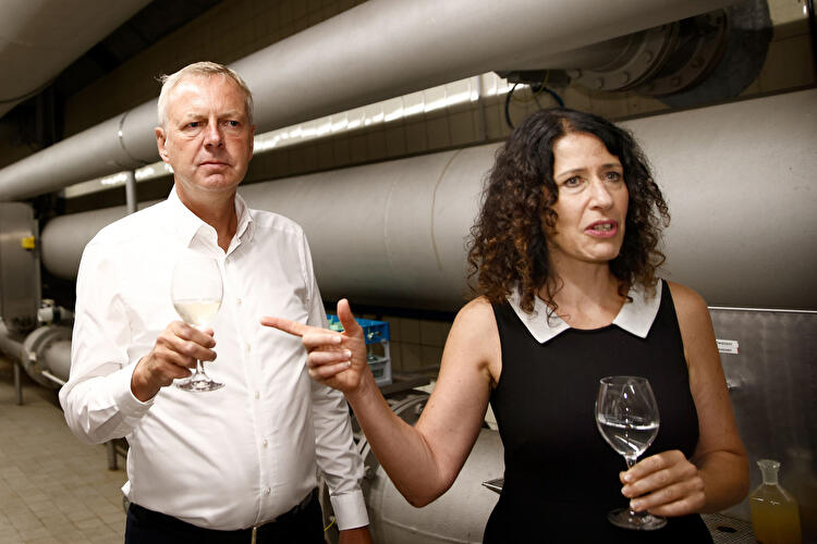 Jarasch besucht Wasserwerk Tegel