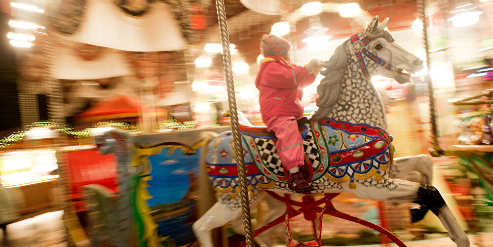 Kinder an Weihnachten (2)