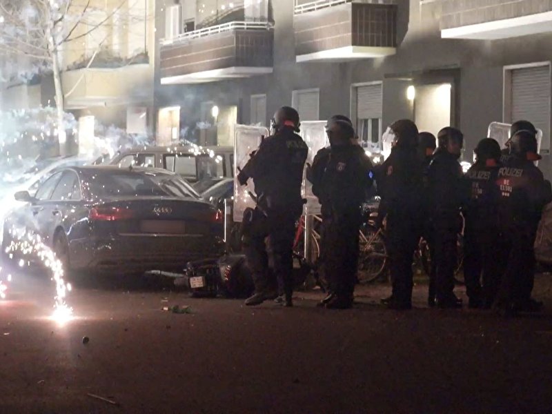 New Year's Eve riots: Police set up tip-off portal – Berlin.de