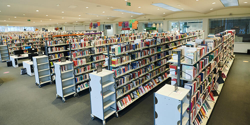 Zentral- und Landesbibliothek