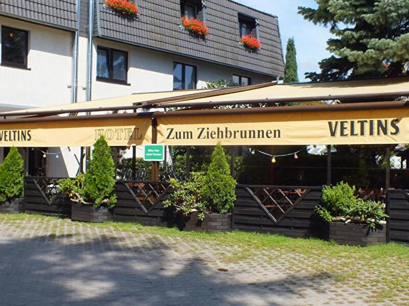 Hotel zum Ziehbrunnen