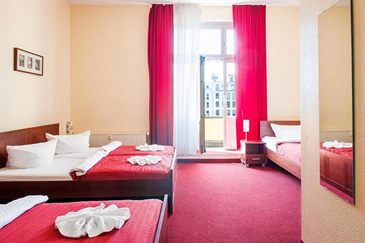 Mikon Eastgate Hotel - City Centre