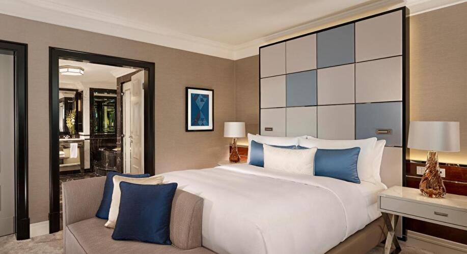 The Ritz-Carlton, Berlin