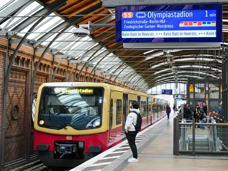 S-Bahnhof Hackescher Markt