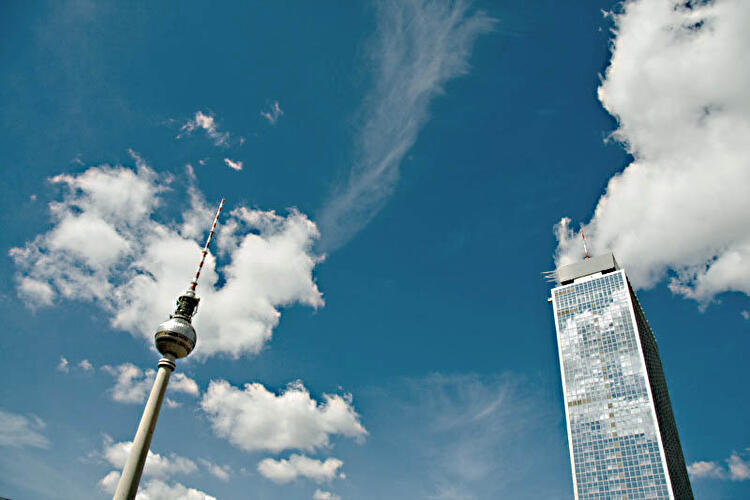 Fernsehturm Sommer