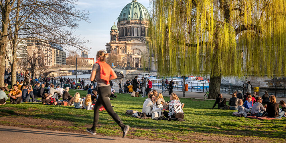 Berliner Dom und James-Simon-Park