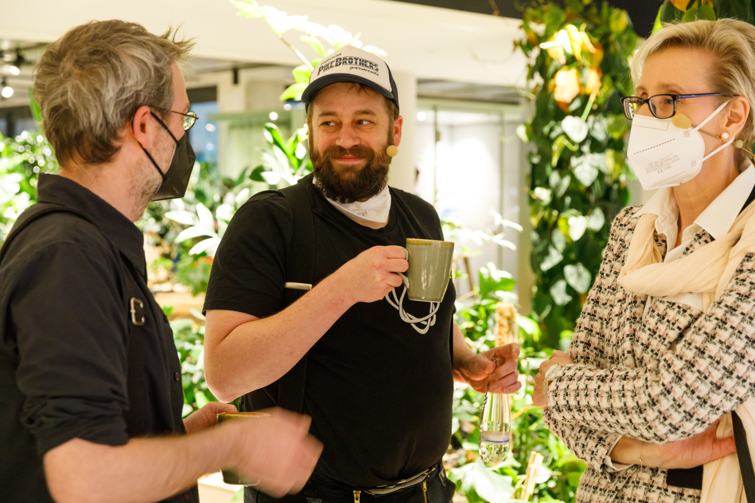 Jan Raehm, Mathias Bohge und Katarina Adam unterhalten sich