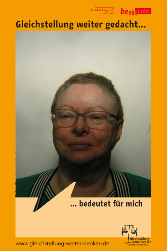 Frau mit kurzen Haaren und Brille im Fotoboxrahmen Gleichstellung weiter gedacht bedeutet für mich