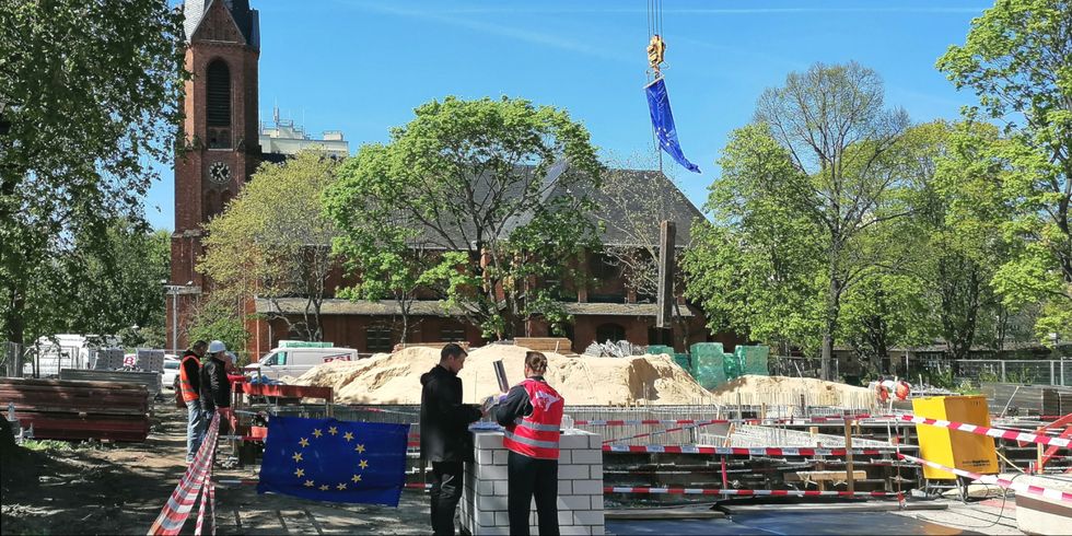 Grundsteinlegung Jugend- und Stadtteilzentrum AVA