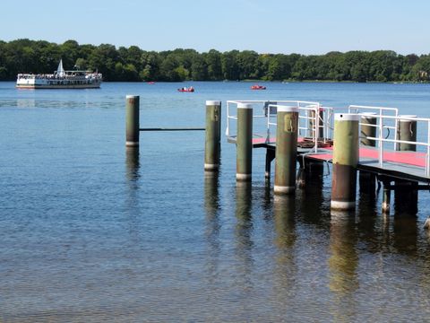 Badesee mit Steg