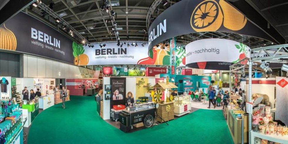 Panoramabild der Berlin-Halle auf der Internationalen Grünen Woche Berlin 2020