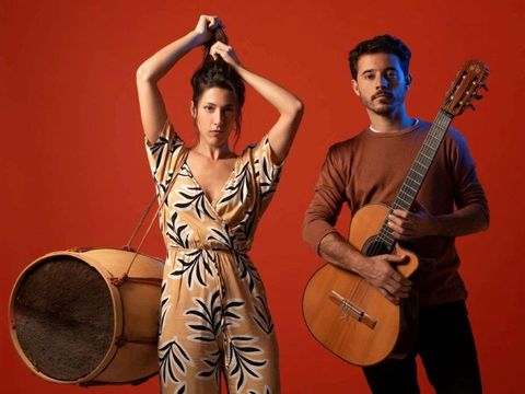 El Revire Duo: Auf seiner Europatournee spielt das junge argentinische Duo auch bei der Klangstraße. (Bild: Nacho Lunadei)