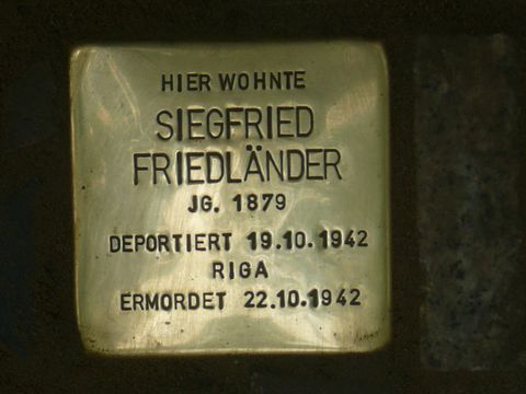 Stolperstein für Siegfried Friedländer