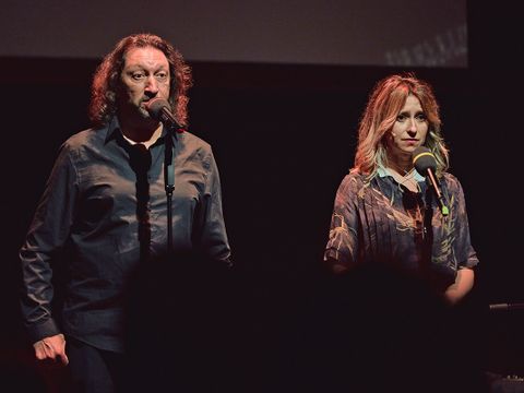 LIBERA ME – Eine audiovisuelle Friedensperformance von und mit Maja Zećo und Roman Stolyar