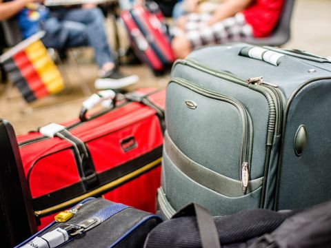 Das Ankunftszentrum im Hangar 1 im ehemailgen Flughafen Tempelhof ist für neu angekommende Menschen die erste Station