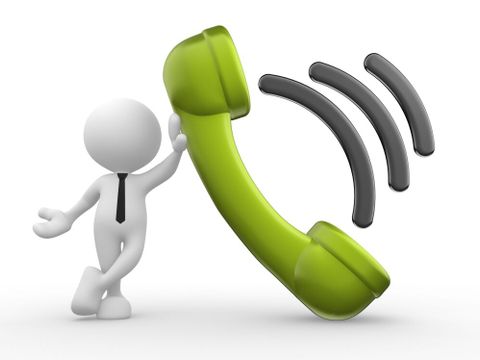 Mensch mit Telefonhörer