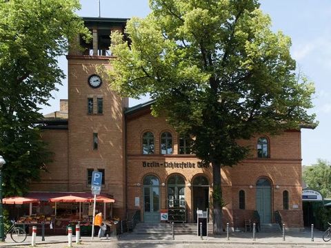 bahnhof.jpg