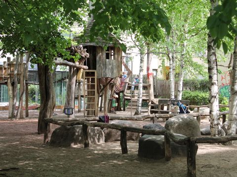 Spielplatz Sherwood Forest, Kletterbereich (Bild: Bezirksamt Charlottenburg-Wilmersdorf)