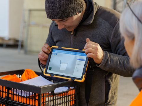 Birds-Eye-Tablet mit dem Digitalen Zwilling