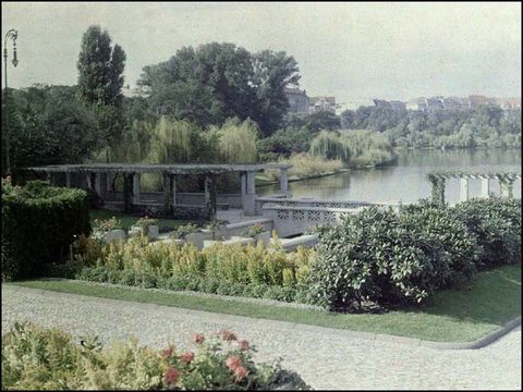 Erwin Barth - Dernburgplatz, Große Kaskade, um 1915