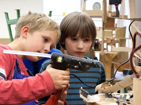 Erfinder-Bauwerkstatt (Bild: © Jugendkunstschule Pankow)