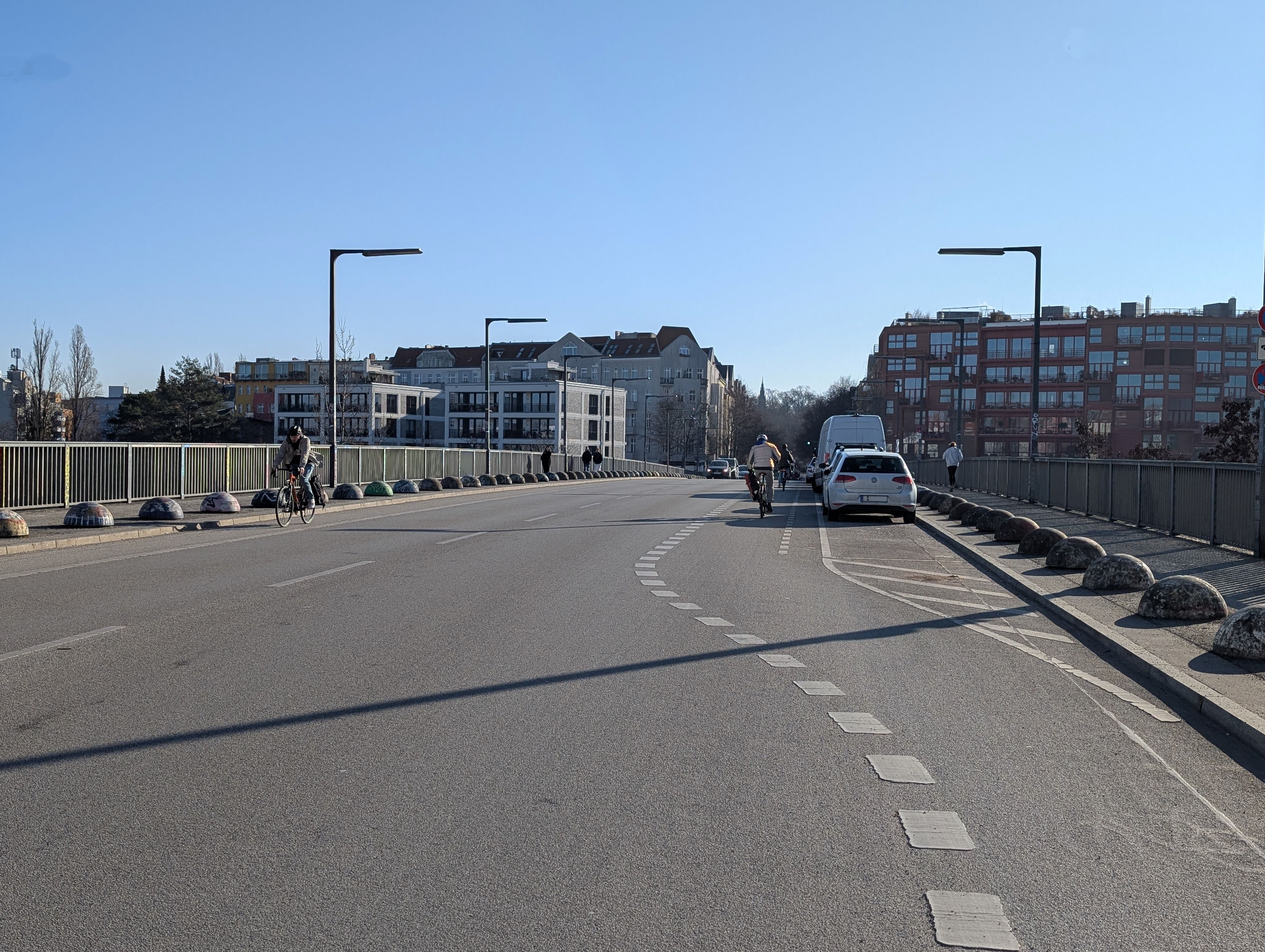 Ansicht Fahrradweg Monumentenstraße vor Umgestaltung