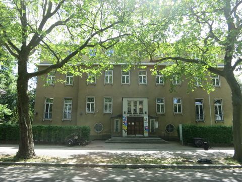 Musikschulgebäude Platanenallee