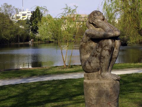 Obersee - "Sonnenanbeterin" von Eberhard Bachmann