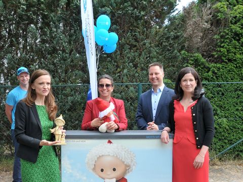 Vorstellung der Stromkästen im Sandmännchen-Design am Ullrichplatz in Mahlsdorf