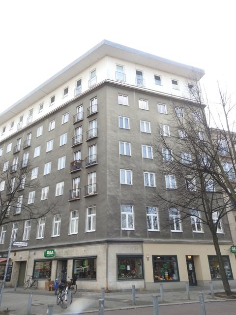 Hausansicht Grolmanstr. 14 (Bild: Stolpersteine-Initiative CW, Hupka)